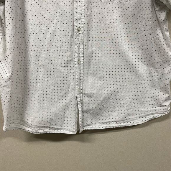 Old Navy Men's 2XL White Polka Dot Short Sleeve Button-Up Shirt Casual - Picture 2 of 7